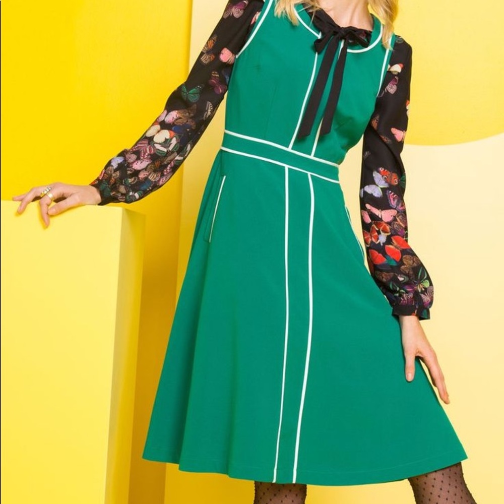 4x Modcloth Roving Reporter dress Green colorway